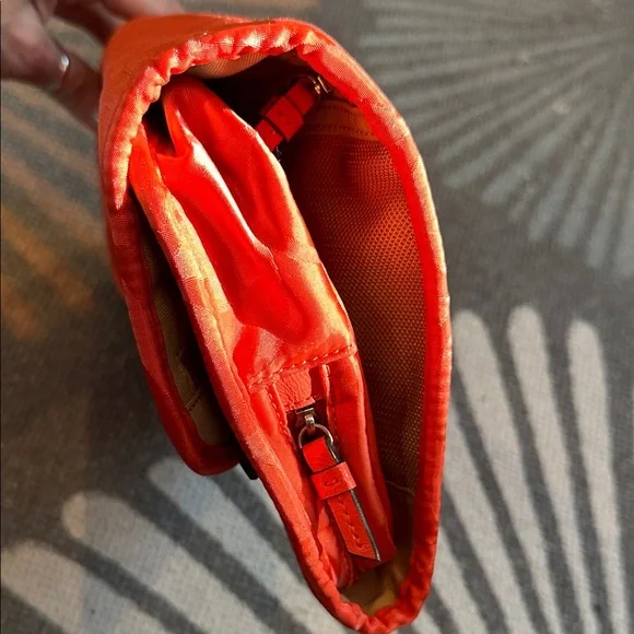 COACH ORANGE HANGING TOILETRY/COSMETICS BAG - Picture 12 of 13